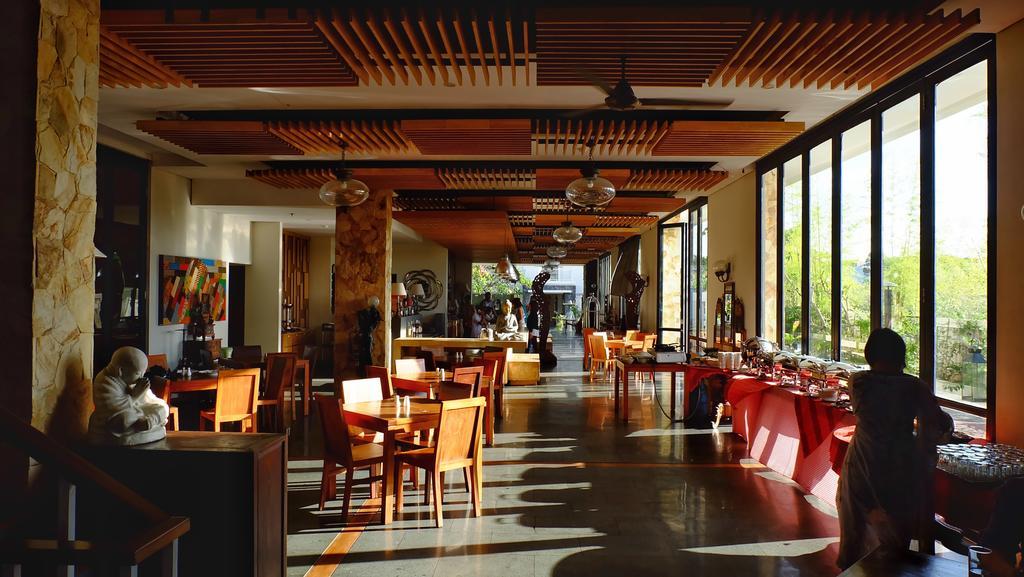 Paragon Hotel Seminyak Екстер'єр фото