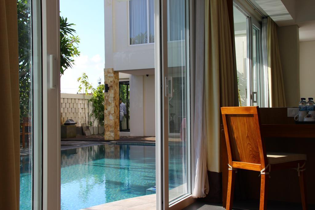 Paragon Hotel Seminyak Екстер'єр фото